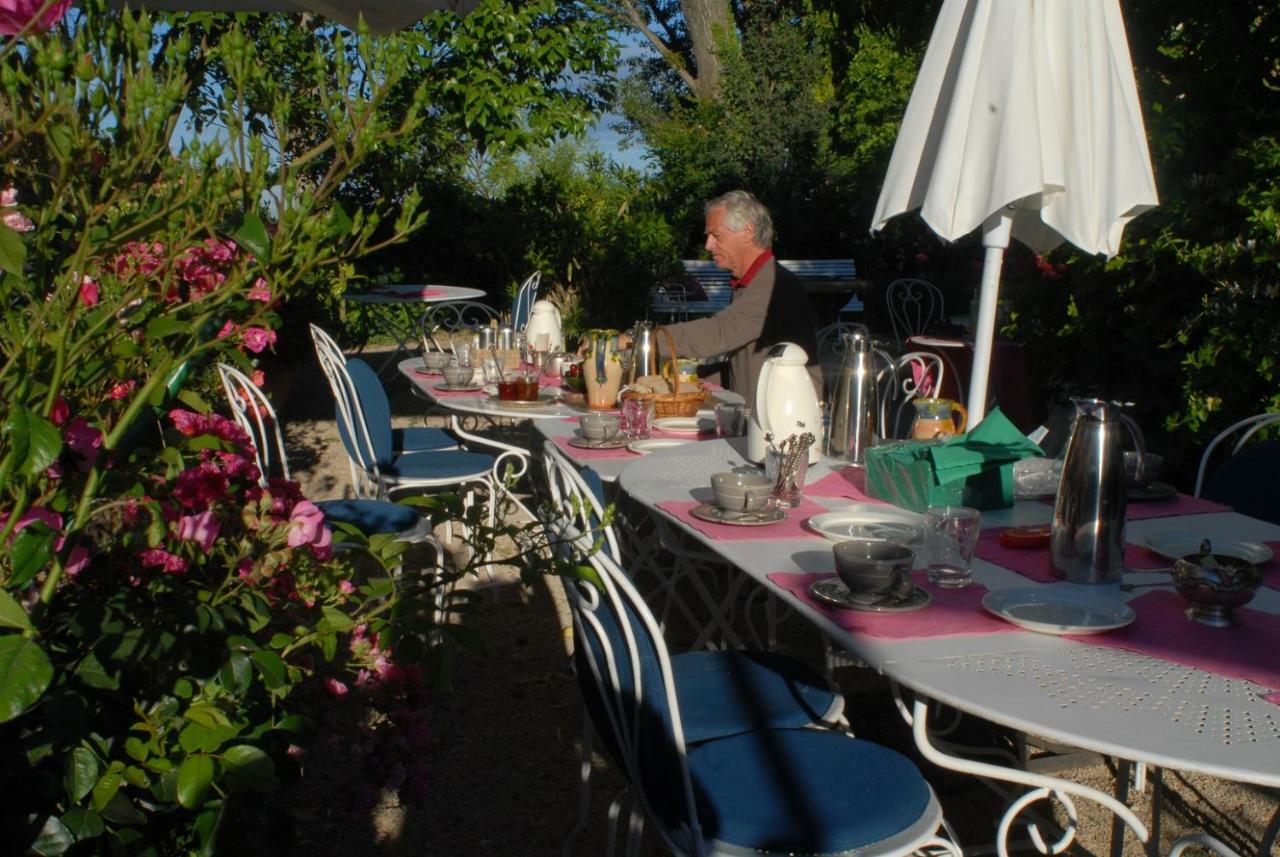 La Nesquiere Chambres D'Hotes Pernes-les-Fontaines Bagian luar foto